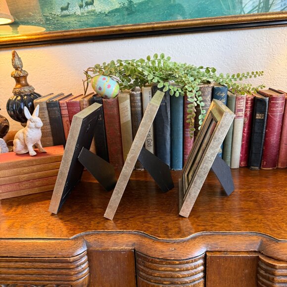 3 Vintage Easter Bunnie Pictures - Picture 11 of 15